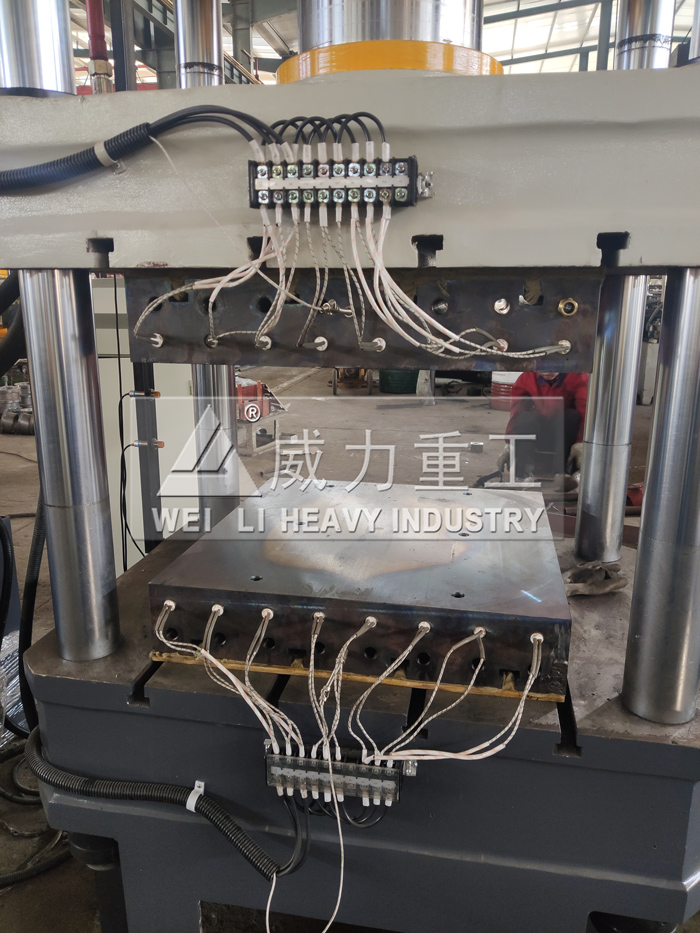 500吨热压洗手池液压机加热板